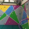 Elkészült a sport mászófal az iskola tornatermében